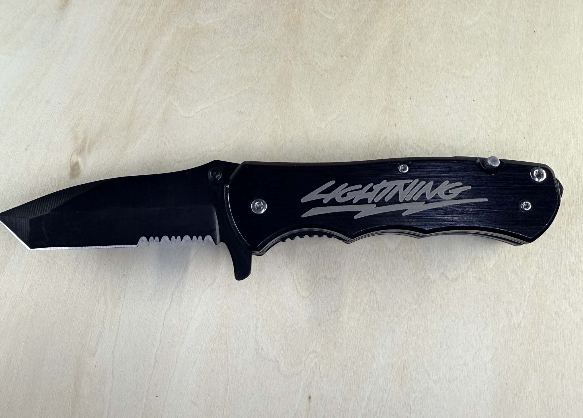Custom Lightning Knife